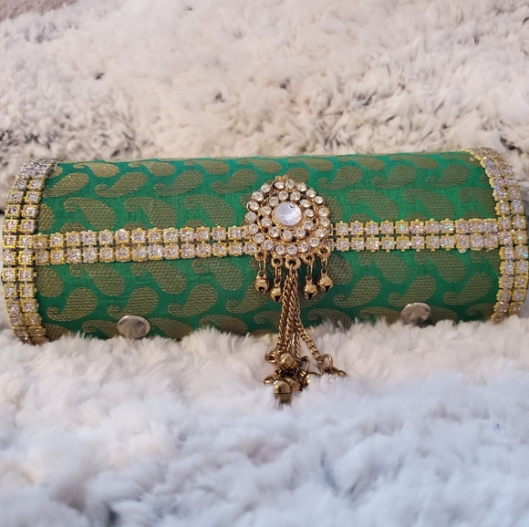 Bangle Case/Holder - Picture 3 of 4